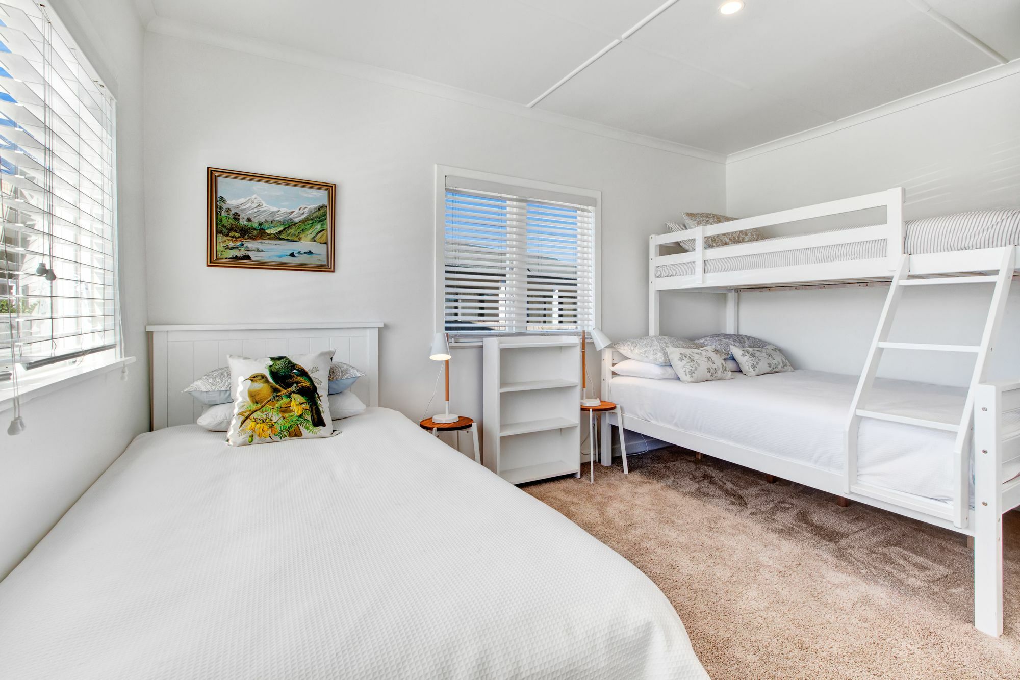 The Little Blue Bach In Oneroa Village By Waiheke Unlimited Eksteriør bilde
