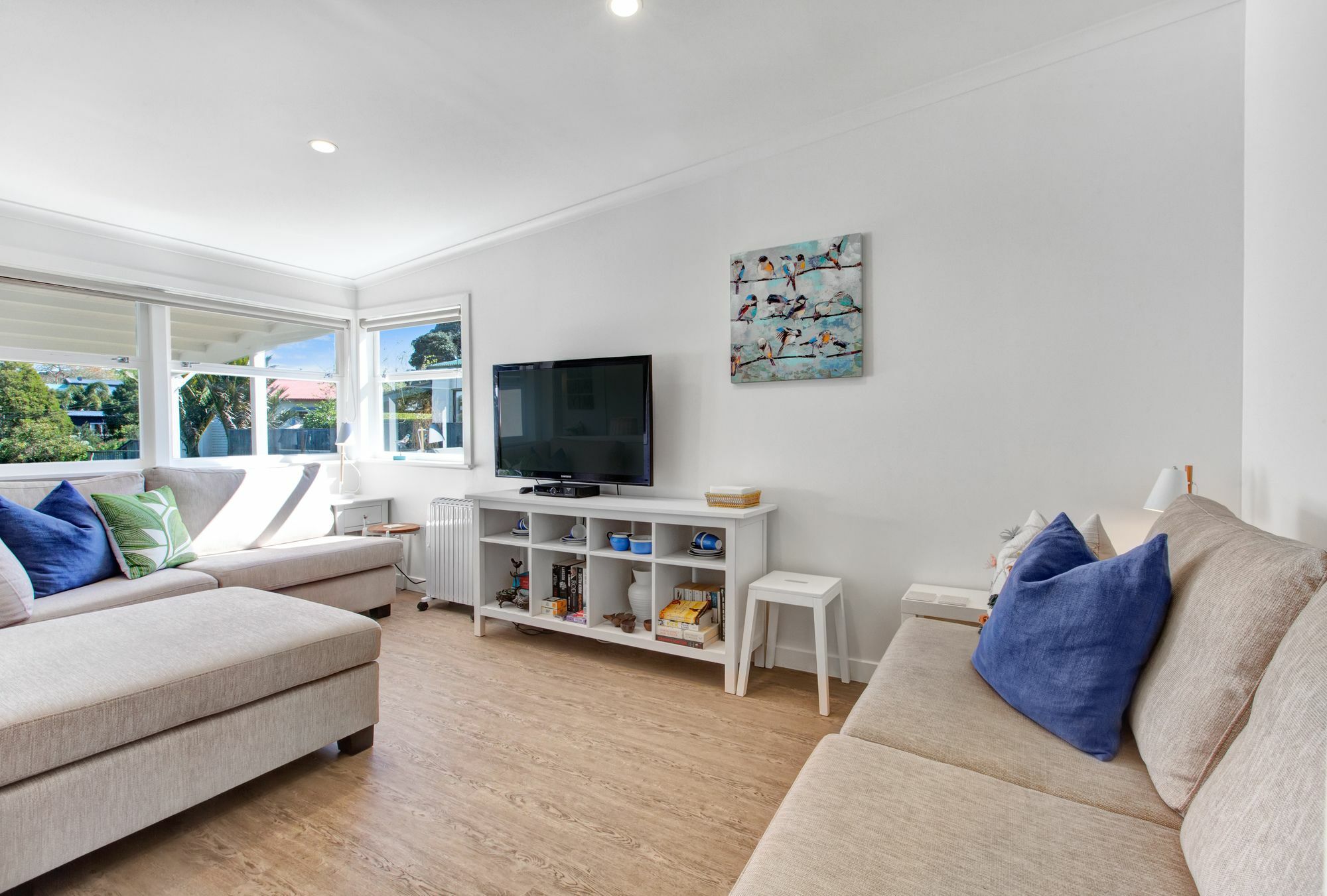 The Little Blue Bach In Oneroa Village By Waiheke Unlimited Eksteriør bilde